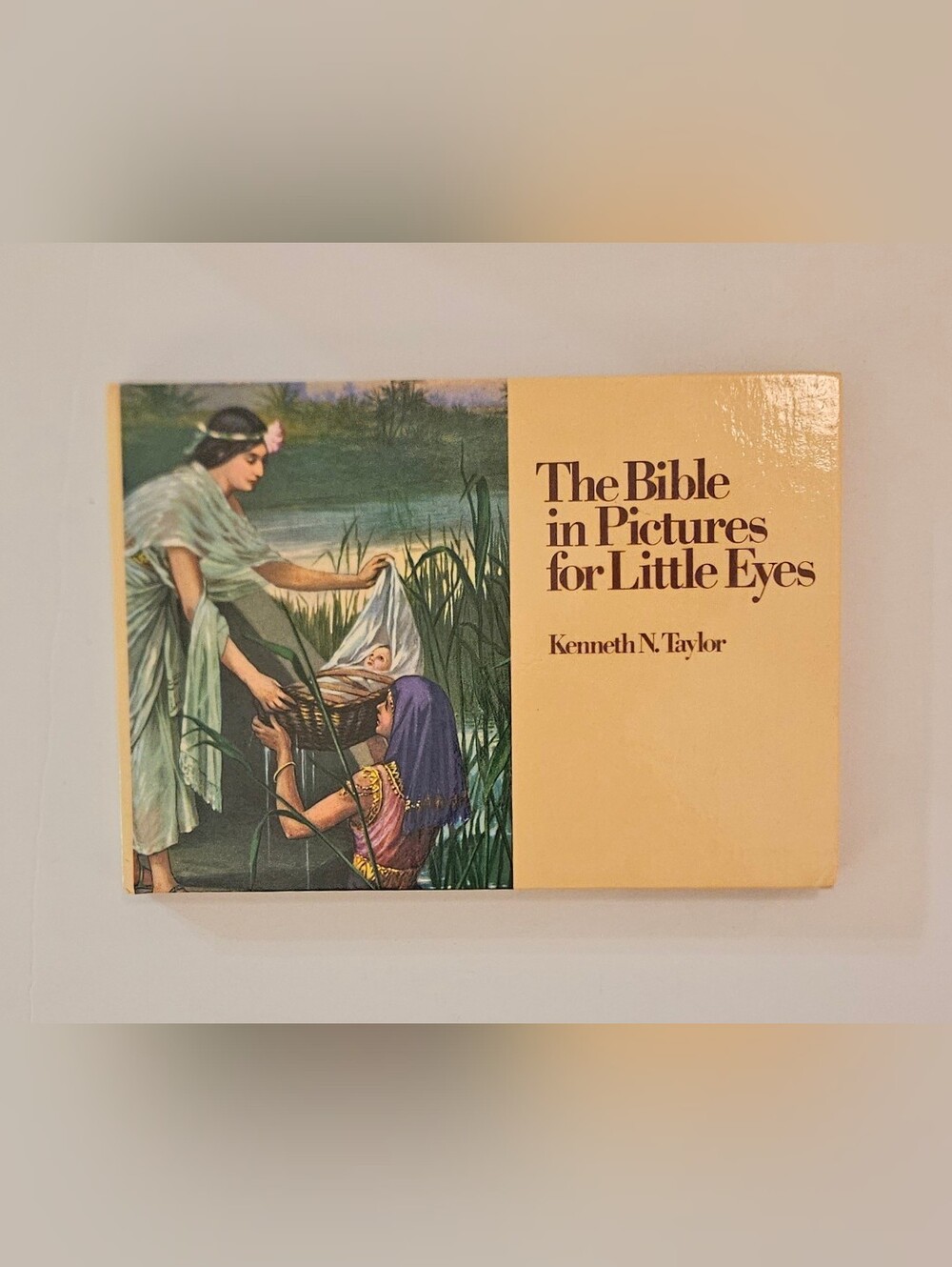 Kenneth N. Taylor The Bible in Pictures for Little Eyes HC (1985) Illus Age 4-8